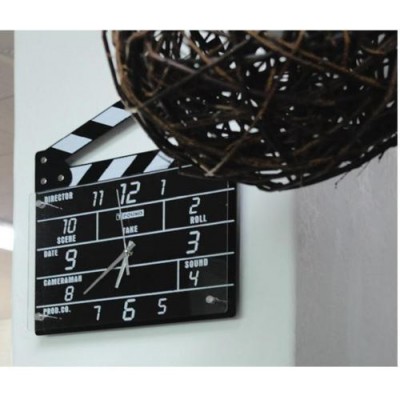 Ξύλινο ρολόι τοίχου σε σχέδιο κλακέτα σκηνοθέτη